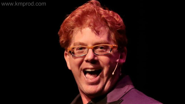 Magician Illusionist Brian Glow